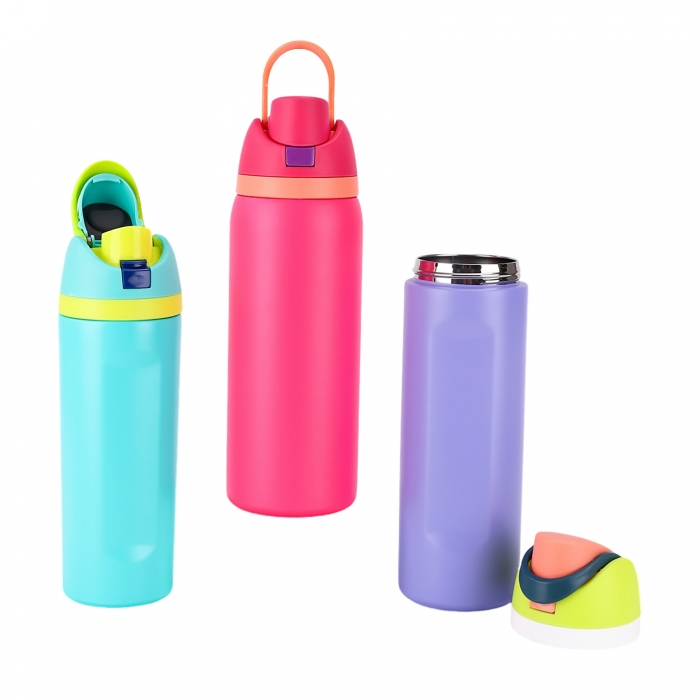 Free Sip Vacuum Insulation Water Bottle W/Straw